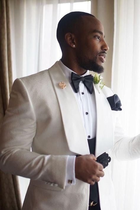 18 Groomsmen Attire For Perfect Look On Wedding Day ❤  groomsmen attire white jacket with bow tie boutonnieres olympus stylings #weddingforward #wedding #bride #groom #groomsmen White Tuxedo Wedding, White Wedding Suit, Wedding Tux, Mens Wedding Attire, Groom Wedding Attire, Wedding Suits Groom, White Tuxedo, Dress Suits For Men, Munaluchi Bride