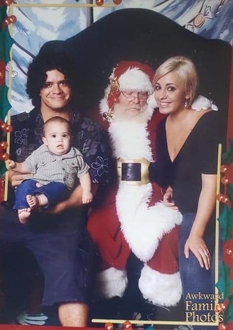 Awkward Family Christmas, Santa Claus Pictures, Funny Christmas Pictures, Bad Santa, Awkward Family Photos, Funny Santa Claus, Christmas Pics, Santa Pictures, Good Old Times