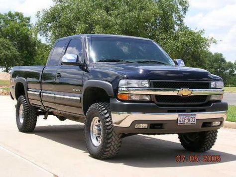 Chevy silverado 1999 lifted with meaty tires Lifted Chevy Silverado, 1999 Chevy Silverado, 2000 Chevy Silverado, Chevy 2500hd, 2005 Chevy Silverado, 2002 Chevy Silverado, Chevy 4x4, Chevy Trucks Silverado, Chevy 1500