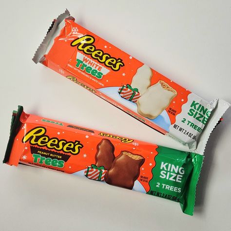 Christmas Reeses, White Reeses, Reese King, Reese's Chocolate, American Chocolate, Christmas Cuties, White Tree, Peanut Butter Cups, Chocolate Flavors