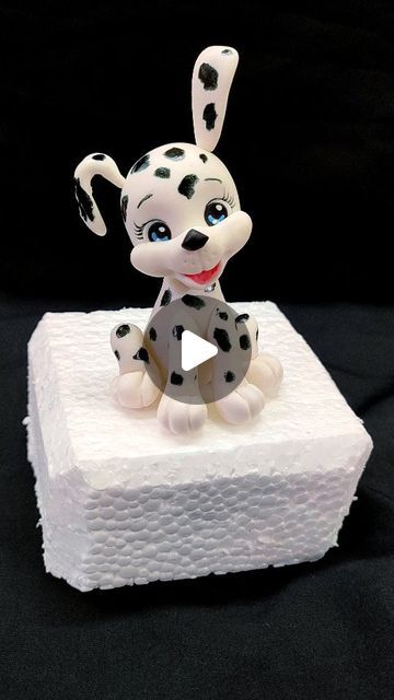 Fondant Dog Topper, Fondant Dog Tutorial, Fondant Doll, Dough Flowers, Dog Tutorial, Fondant Figurine, Fondant Dog, Fondant Cake Tutorial, Cake Dog