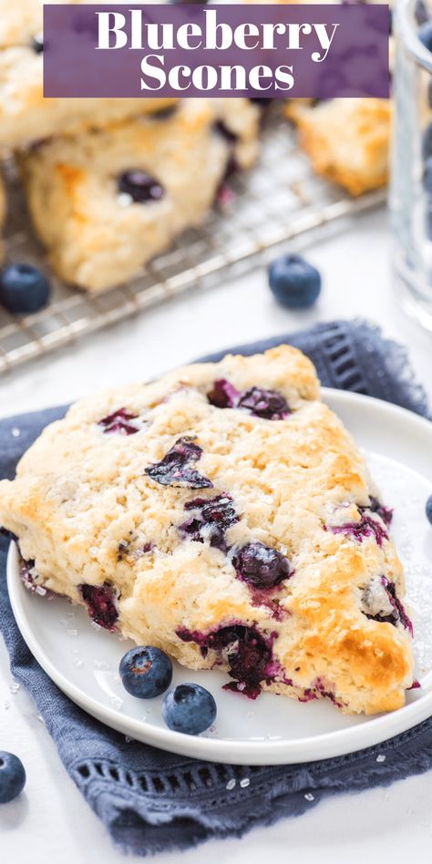 Blueberry Scones Easy, Sour Milk Recipes, Perfect Scones, Berry Scones Recipe, Perfect Scones Recipe, Buttermilk Scone Recipe, Easy Breads, Buttermilk Scones, Berry Scones