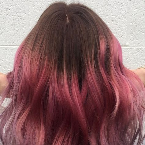 Growing Out Pink Hair, Dyed Hair With Natural Roots, Grown Out Colored Hair, Brown Roots Pink Hair, Grown Out Hair Dye, Grown Out Roots Colored Hair, Pink Hair With Brown Roots, Pink Hair Dye, Dyed Hair Pastel