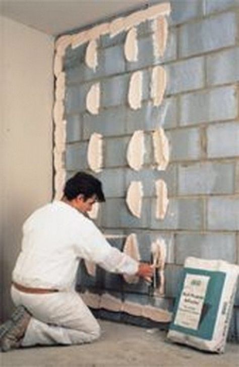 How To Plaster Board A Wall Using The Dot & Dab System, Drylining Cinderblock Wall, White Wash Fireplace, Plaster Board, Concrete Block Walls, Cinder Block Walls, Plasterboard Wall, Cement Walls, Diy Plaster, Concrete Walls