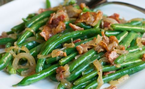 Green Beans And Shallots, Green Beans And Bacon, Green Beans With Shallots, Beans And Bacon, Shallots Recipe, Shallot Recipes, Green Beans With Bacon, Roasted Green Beans, Green Bean Recipes