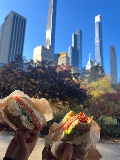 Nyc February Aesthetic, Food In New York City Aesthetic, New York Aesthetic Food, New York Bagels Aesthetic, Food In Nyc Aesthetic, Bagels Aesthetic, Nyc Bagels, New York Bagels, Nyc Date