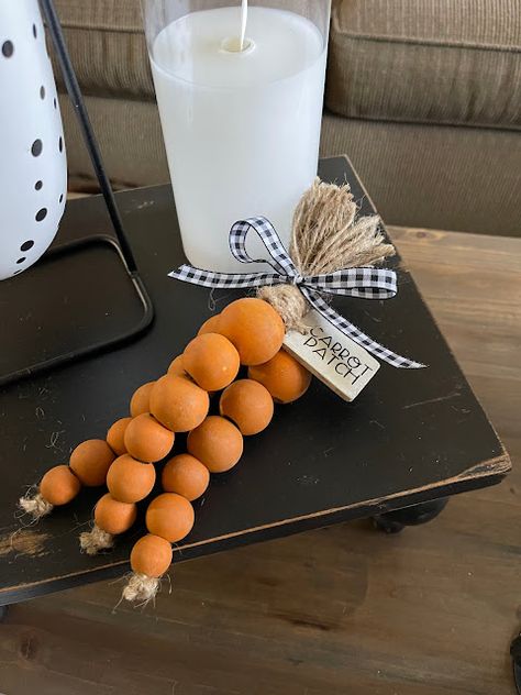 Paper Paint and Pine: DIY Wood Bead Carrots Wood Bead Carrots Diy, Beaded Carrots, Carrot Dip, Homemade Tags, Paper Twine, Easter Carrots, Spring Craft, Daisy Mae, Painted Sticks