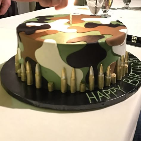 Camo Birthday Cakes, Hunting Birthday Cakes, Camo Cakes, Camo Cake, Hunting Cake, Deer Cakes, Hunting Birthday, Birthday Cake For Mom, Cake Frosting Recipe