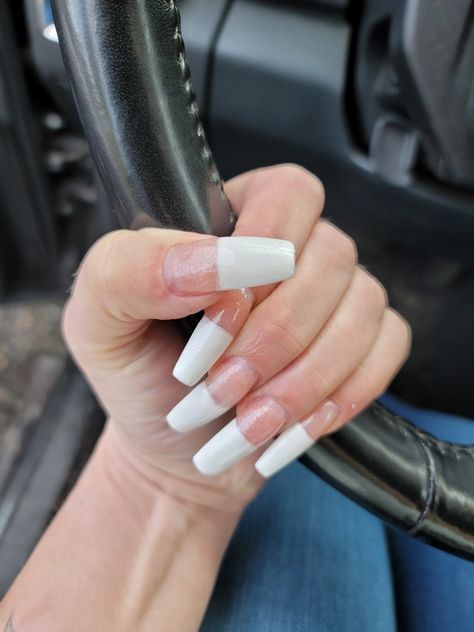 White tips straight line Straight French Tip, Long French Nails, White Tips, French Nail Designs, French Nail, White Tip, Straight Line, French Tip Nails, French Nails