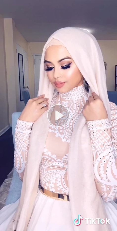 Wedding Hijab Styles Tutorial, Hijab Tutorial For Wedding, Hijab For Wedding, Hijab Style For Wedding, Fashion Hijab Style, Hijab Gift, Miraculous Ideas, Wedding Hijab Styles, Bridal Hijab Styles