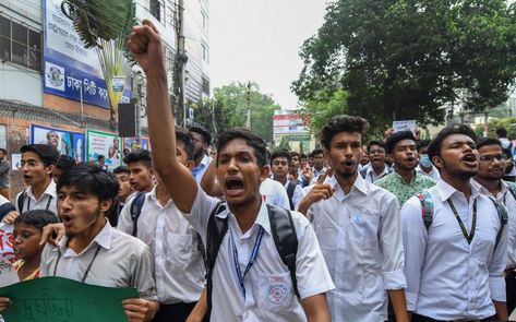 More than 100 people were injured in Bangladesh Saturday after police fired rubber bullets at students protesters, a doctor and witnesses said, a major escalation in a stand-off between the government and demonstrators. Bangladesh Student Protest, Bangladesh Protest, Traffic Accident, Student Protest, Protest Art, National Park Vacation, Peaceful Protest, Anti Government, Image Caption