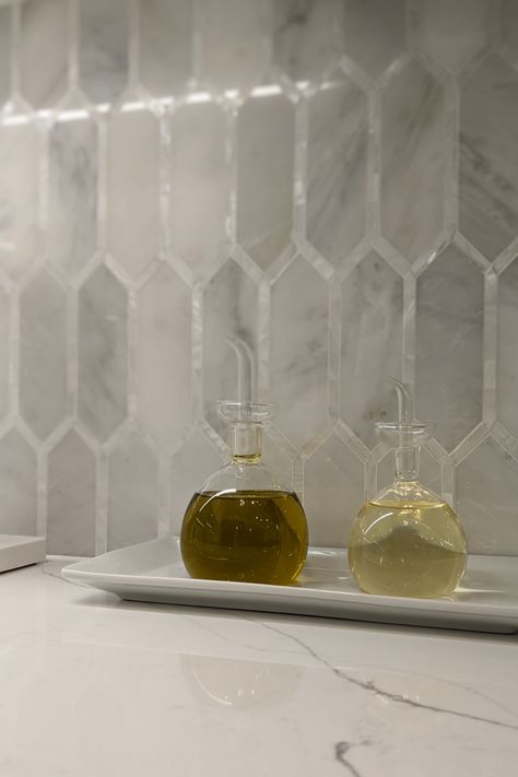 Mother Of Pearl Hexagon Tile, Large Picket Tile Backsplash, Carerra Backsplash Kitchen, Marble Picket Backsplash, Elongated Hexagon Tile Bathroom, Elongated Hexagon Backsplash, Picket Backsplash Tile, Hexagon Tile Backsplash Kitchen, Picket Tile Backsplash