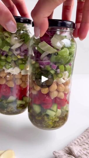 Pickled Chickpeas, Cheese Asparagus, Best Keto Breakfast, Granulated Garlic, Mason Jar Salad Recipes, Olive Oil Garlic, Red Onion Salad, Layered Salad, Onion Salad