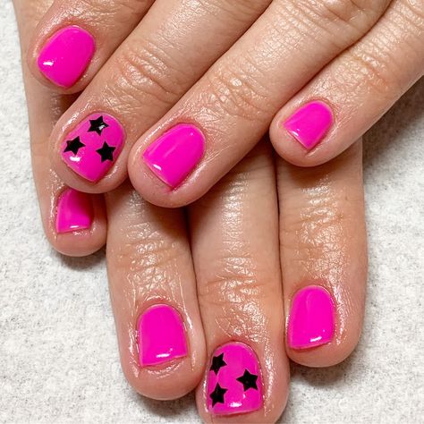 Gel nails. Hot pink nails. Pink nails. Star nails. Simple nails. Summer nails. Spring nails. Fall nails. Nail vinyl. Short nails. Natural nails. Russian manicure. Star Nails Simple, Pink And Black Short Nails, Short Pink And Black Nails, Gel Nails Hot Pink, Black And Pink Nails Short, Hot Pink Spring Nails, Simple Nails Summer, Short Nails Natural, Nails Hot Pink