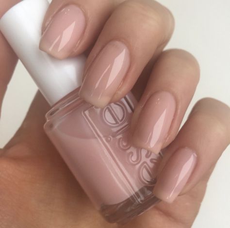 Peach Nail Polish, Essie Nail Polish Colors, Sheer Nails, Nude Nail Polish, Nail Swag, Essie Nail Polish, Essie Nail, Neutral Nails, Pretty Acrylic Nails