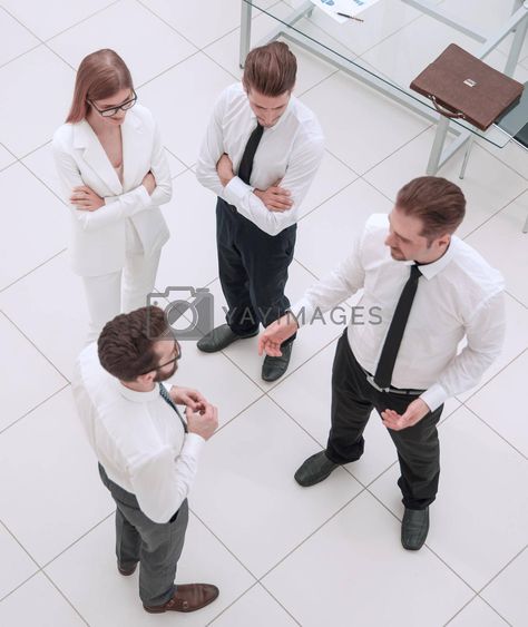 Person On Top Of Building, People Talking Reference, Talking Poses Drawing, Two People Talking Drawing Reference, Pose From Above, Talking Reference, Top View Reference, Talking Poses, Top View People