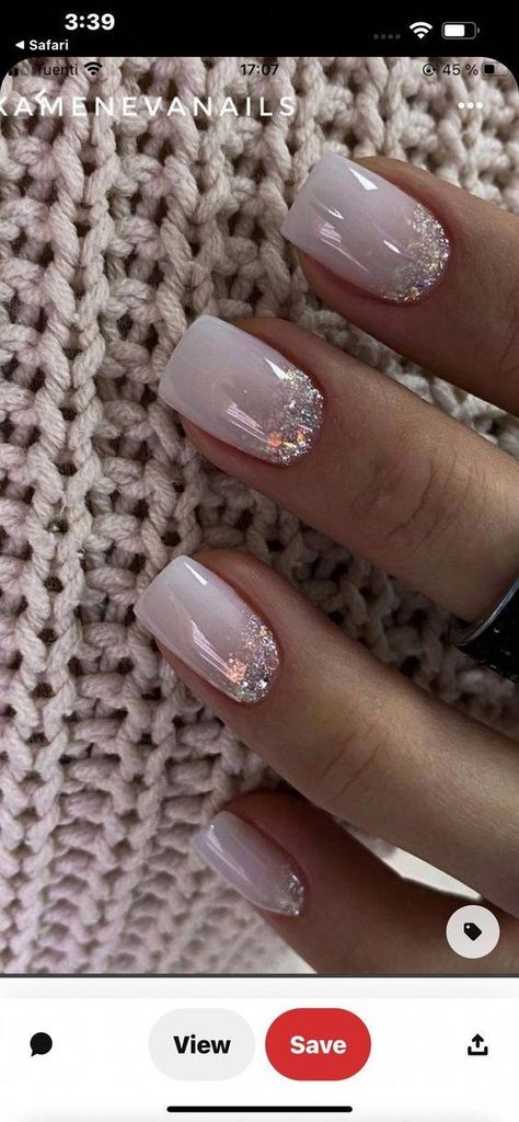 23 Idées pour Sublimer vos Ongles le Jour de votre Mariage 7 Wedding Bridal Nails, Easy Toe Nail Art, Wedding Toe Nails, Toe Nail Art Designs, Wedding Nails For Bride Acrylic, Burgundy Acrylic Nails, Bridal Nails Wedding, Elegant Touch Nails, Bridal Nails Designs