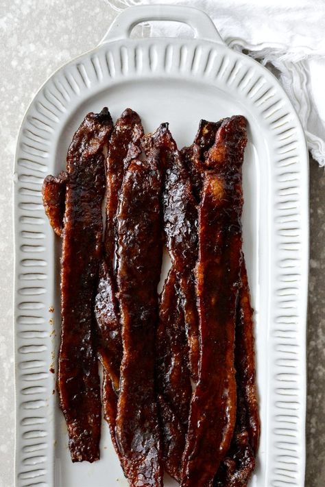 Espresso Candied Bacon (Billion Dollar Bacon) Breakfast Meats, Candied Bacon Recipe, Pepper Bacon, Savory Bacon, Easy Treats To Make, Ninety One, Pork Bacon, Easy Treat, Easy Holiday Recipes