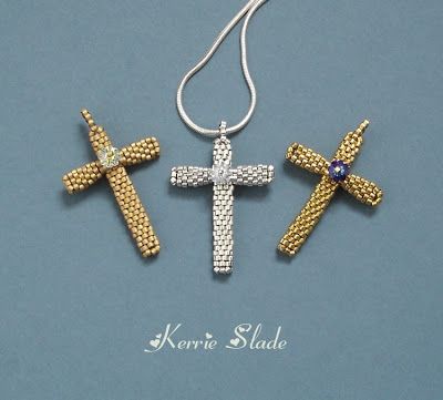 Diy Beaded Cross Tutorials, Beaded Crosses, Beadwork Tutorial, Cross Crafts, Diy Jewelry Projects, Jewerly Beads, Beaded Cross, Beaded Jewelry Patterns, Christian Jewelry