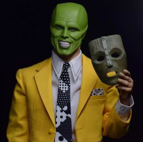 Stanley Ipkiss/The Mask on Instagram: "#jimcarrey #stanleyipkiss #themask #themaskofloki #themaskcomics #themaskmovie #themask1994 #themaskanimatedseries #themaskfromzerotohero #movie #cultmovie #newlinecinema #darkhorsecomics #darkhorse #comics #cartoon #animatedseries #idol" The Mask Cartoon, Jim Carrey The Mask, Stanley Ipkiss, Son Of The Mask, Darkhorse Comics, Joker Film, Film Character, The Mask Costume, Ace Ventura