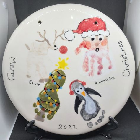 Circle Plaque https://florenceandmilly.com/shop-florence-and-milly-pottery/circle-plaque-2/ Pottery Creative, Santa Plates, Reindeer Treats, Reindeer Plate, Christmas Eve Plate, Giving Plate, Cookies For Santa Plate, Santa Plate, Pottery Platter