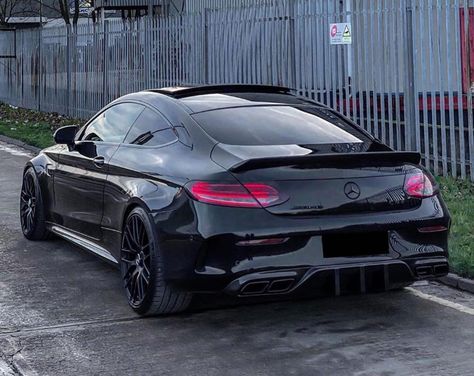 Mercedes C43 Amg Coupe, Custom Mercedes, C 63 Amg, Amg Car, Dream Cars Bmw, Car Goals, Mercedes Car, Foto Baby, Street Racing Cars