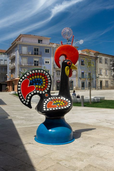 Barcelos Cockerel, most recognizable Portugal symbol Portuguese Rooster, Colorful Rooster, Northern Portugal, Banks, Wake Up, Travel Inspiration, Rooster, The City, Portugal