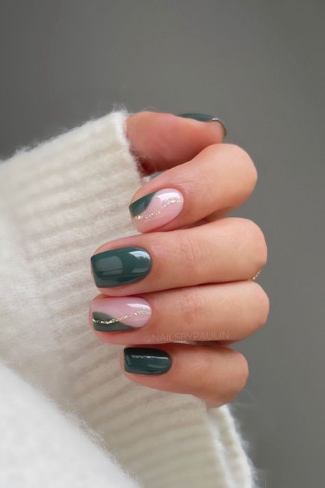 Short Classy Nails, Kutek Disney, Thanksgiving Nail Designs, Simple Fall Nails, Dark Green Nails, Milky Nails, Thanksgiving Nail, Square Nail Designs, Nagel Tips