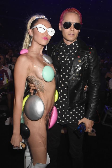 Vmas 2015, Miley Cyrus Show, Valery Kaufman, Fashion Moments, Mtv Videos, Video Music Awards, Mtv Video Music Award, Jeremy Scott, Jared Leto