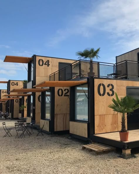 Shipping Container Stores, Container Design Architecture, Shipping Containers Ideas, Container Spa, Tiny Homes Ideas, Shipping Container Design Plans, Shipping Container Restaurant, Sustainable Hotel, Container Hotel