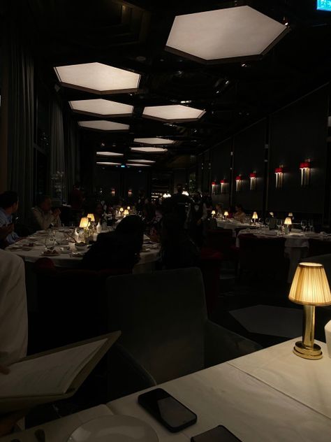 Fancy Restaurant Aesthetic Night, Rich Boy, Rich Girl Lifestyle, Dark City, Dark Paradise, Smooth Operator, Luxury Aesthetic, Night Vibes, Black Luxury