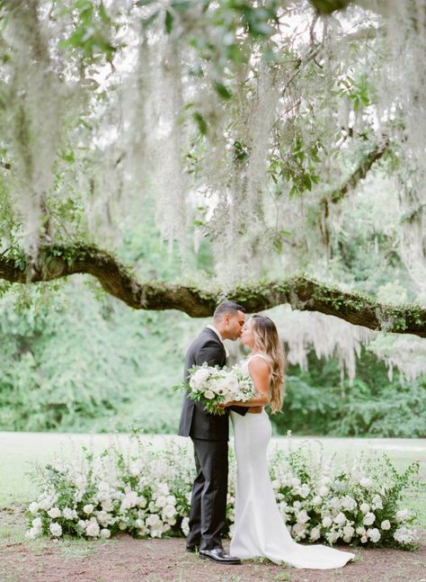 test via Magnolia Rouge Charleston Elopement, Natural Organic Wedding, Simple Wedding Decorations, Couples Ideas, Floral Arches, Time Stood Still, Organic Wedding, Marquee Wedding, Wedding Aisle