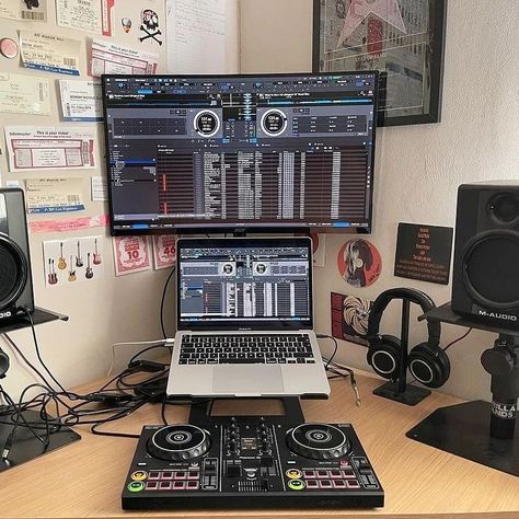 Female Dj, Home Studio Ideas, Home Studio Setup, Dj Setup, Home Recording Studio, Game Websites, Pioneer Dj, Gaming Room Setup, Logo Gallery