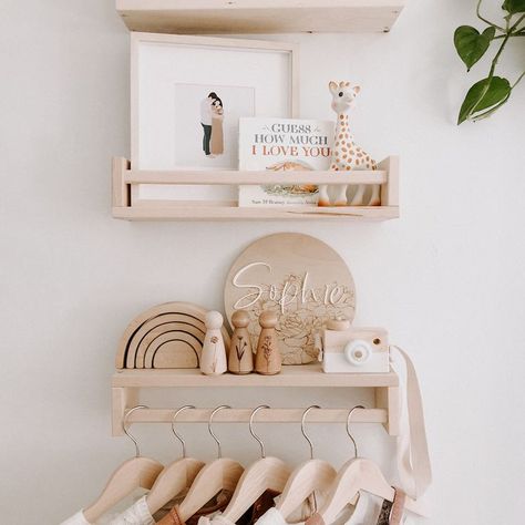 Nursery Shelves Decor, Baby Room Shelves, Nursery Shelf Decor, Nursery Shelf, Baby Nursery Inspiration, Nursery Room Design, Girl Nursery Room, Baby Room Inspiration, Baby Boy Room Nursery