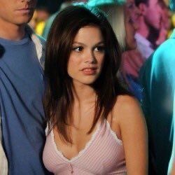 Rachel Bilson The Oc, Summer The Oc, Summer Roberts, Oc California, Swag Girl Style, The Love Club, Rachel Bilson, Haircuts Straight Hair, Pink Girly Things