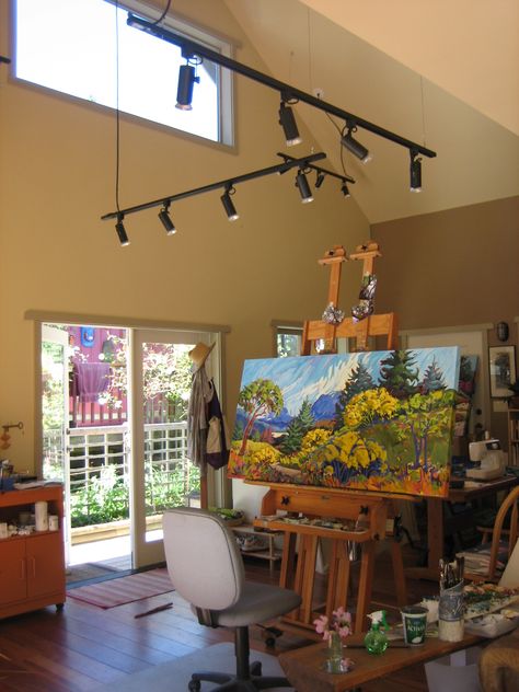 greta guzek | Greta’s New Studio and Garden | Lani's Lyric-al Blog Beautiful Art Studios Spaces, Studio Sheds, Painting Station, Artists Studios, Art Spaces, Art Shed, Paint Studio, My September, Studio Shed