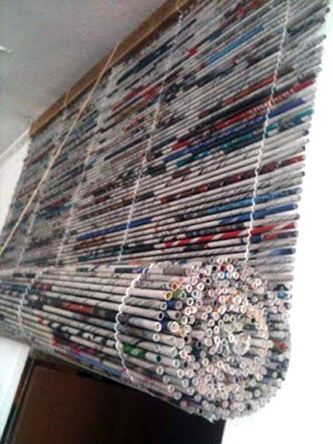 Roman Blinds Diy, Magazine Crafts, Newspaper Crafts, Orange Garland, Stovetop Potpourri, Diy Recycle, Upcycled Crafts, Front Yard Landscaping Design, Recycled Crafts