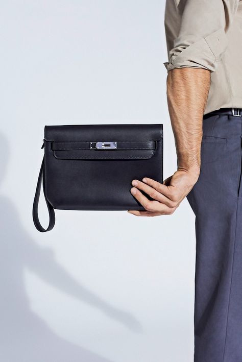 Hermès - Podium Men Hermes Mens Bag, Hermes Men Bag, Mens Pouch Bag, Luxury Bag Men, Hermes Constance Bag, Hermes Clutch, Mens Pouch, Men Clutch Bag, Minimal Font