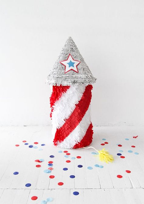 4th Of July Firecracker Pinata DIY | Oh Happy Day! Pinata Diy, Diy Pinata, Happy Birthday America, Oh Happy Day, Closet Organization Diy, Mason Jar Crafts Diy, 4th Of July Celebration, Diy Tags, July Crafts