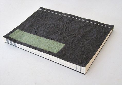 INTRO TO BINDING JAPANESE STAB BINDING TUTORIAL (flexible cover ... Japanese Book Binding, Bind A Book, Diy Bookbinding, Stab Binding, Japanese Stab Binding, Binding Book, Asian Books, Japanese Binding, Artists Book