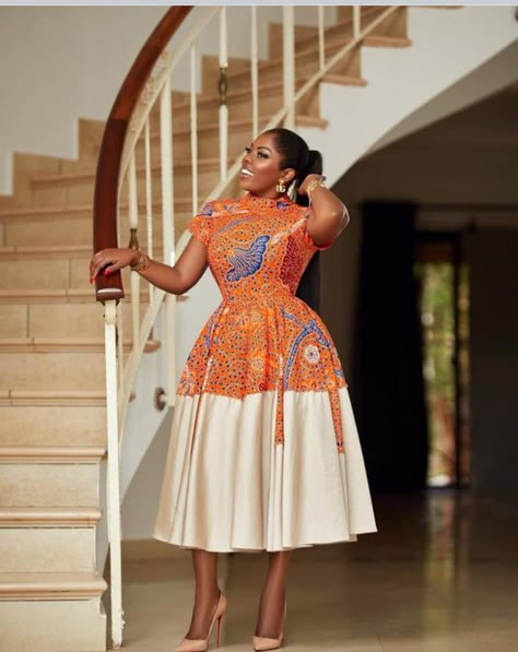 Womens Dresses Classy Beautiful, Long Ankara Dresses, Long Gown Styles, Ankara Dress Designs, Ankara Long Gown, African Attire Dresses, Ankara Long Gown Styles, African Fabric Dress, Long African Dresses