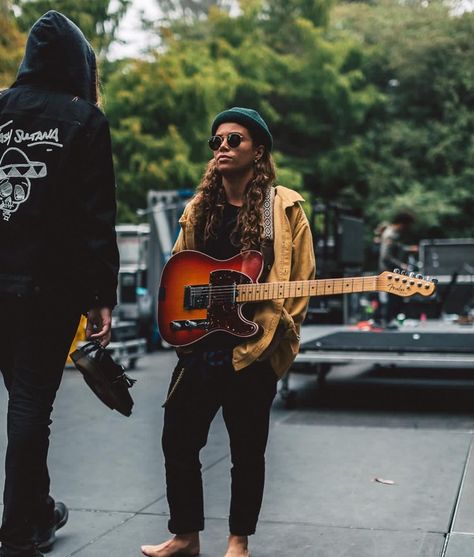 Tash Sultana 😻 Urban Fashion, Tash Sultana Aesthetic, Manhattan, Tash Sultana Style, Tash Sultana, Masc Fashion, Wife Style, Style Guru, Dope Outfits For Guys