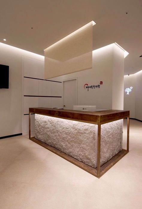 Office Reception Design, Reception Desk Office, Reception Desk Design, Corporate Office Design, Korea Design, Modern Office Design, Lobby Interior, Corporate Interiors, Counter Design