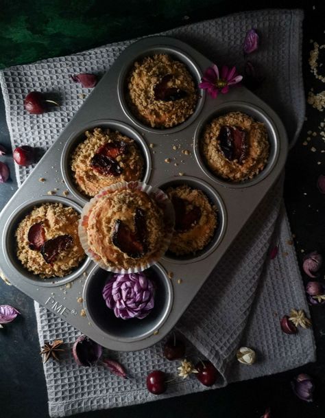 Small Batch Plum Crumble Muffins Recipe - Pink Haired Pastry Chef Small Batch Muffins, Plum Muffins, Crumble Muffins, Plum Crumble, Muffins Recipes, Cooking Book, Muffin Batter, Cupcake Tins, Cinnamon Milk