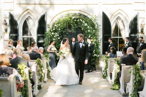 William Aiken House Wedding, Wedding Venues South Carolina, Charleston Wedding Venues, William Aiken House, House Weddings, Wedding Reception Locations, South Carolina Wedding, Affordable Wedding Venues, Outdoor Reception