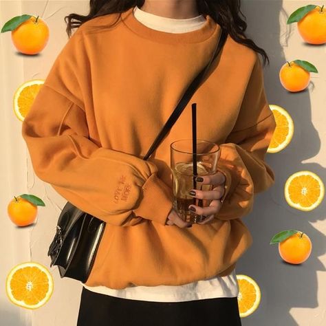 Clothes Pastel, Pastel Clothes, Boogzel Apparel, Girls Vibes, Orange Outfits, Grunge Pastel, Orange Sweatshirt, Aesthetic Orange, Aesthetic Sweatshirt