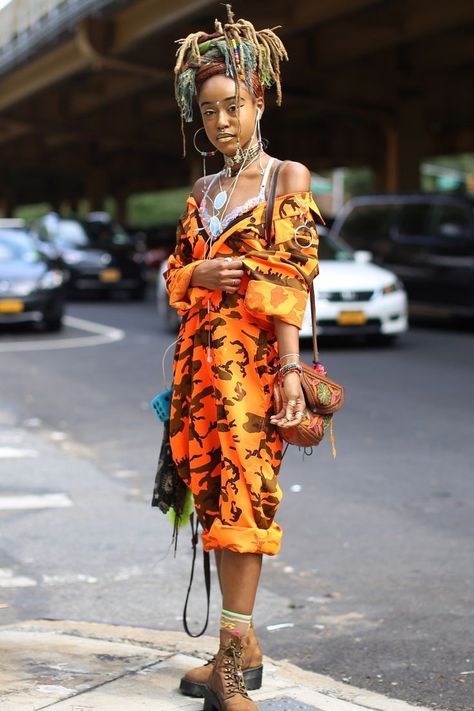 Afro Urban Fashion, Afropunk Aesthetic, Afropunk Outfits, Afro Punk Festival, Afropunk Fashion, Afro Punk Outfits, Outfits Punk, Punk Festival, Afro Goth