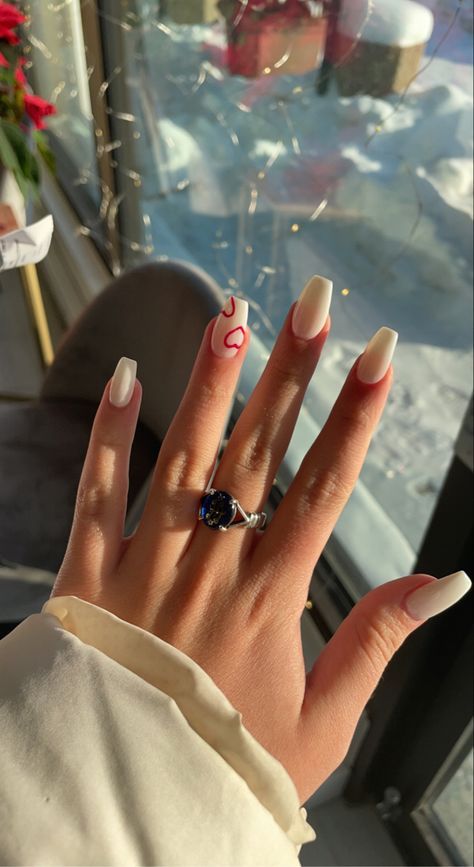 French Rosa, Nails With Red, Acrylic Nails Almond Shape, Nails Valentines, Beauty Hacks Nails, February Nails, Simple Gel Nails, Blush Nails, Classy Acrylic Nails