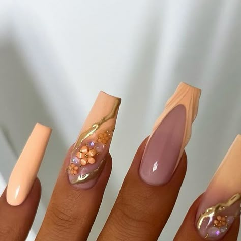 Natural Summer Nail Designs, Spring Nude Nails, Peach Chrome Nails, Peach Nails Design, Peach Nails With Designs, Moana Nails, Xtreme Gel, Inspiring Nails, Peach Nails