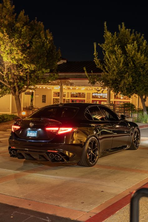 Italian Car Aesthetic, Alfa Romeo Aesthetic, Alpha Romeo Giulia, Alfa Romeo Quadrifoglio, Alfa Cars, Alfa Romeo Giulia Quadrifoglio, Alfa Giulia, Luxury Car Photos, Alfa Romeo Stelvio